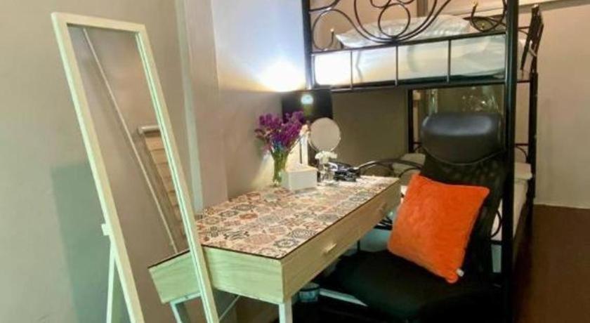 Oyo 480 Lemon Siam Hostel Bangkok Bagian luar foto