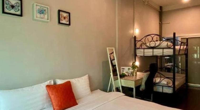 Oyo 480 Lemon Siam Hostel Bangkok Bagian luar foto